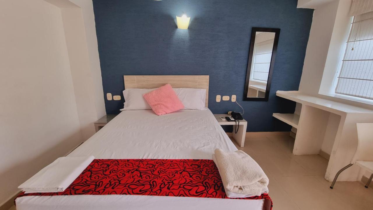Magdalena Imperial Hotel Girardot Ngoại thất bức ảnh