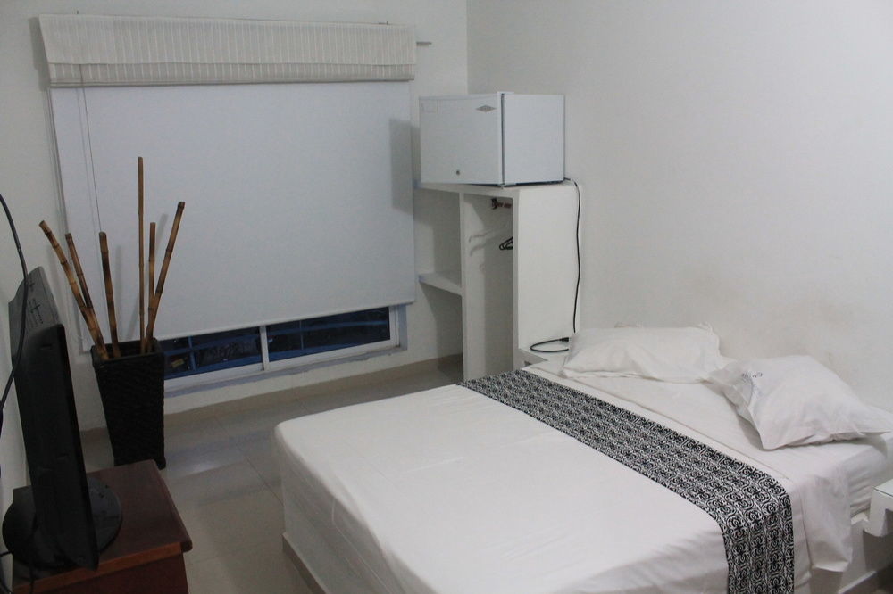 Magdalena Imperial Hotel Girardot Ngoại thất bức ảnh