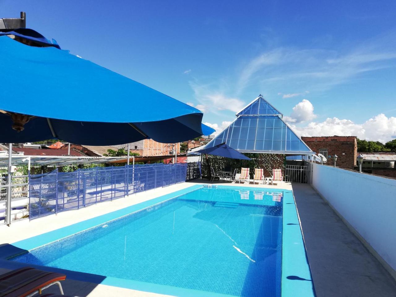 Magdalena Imperial Hotel Girardot Ngoại thất bức ảnh